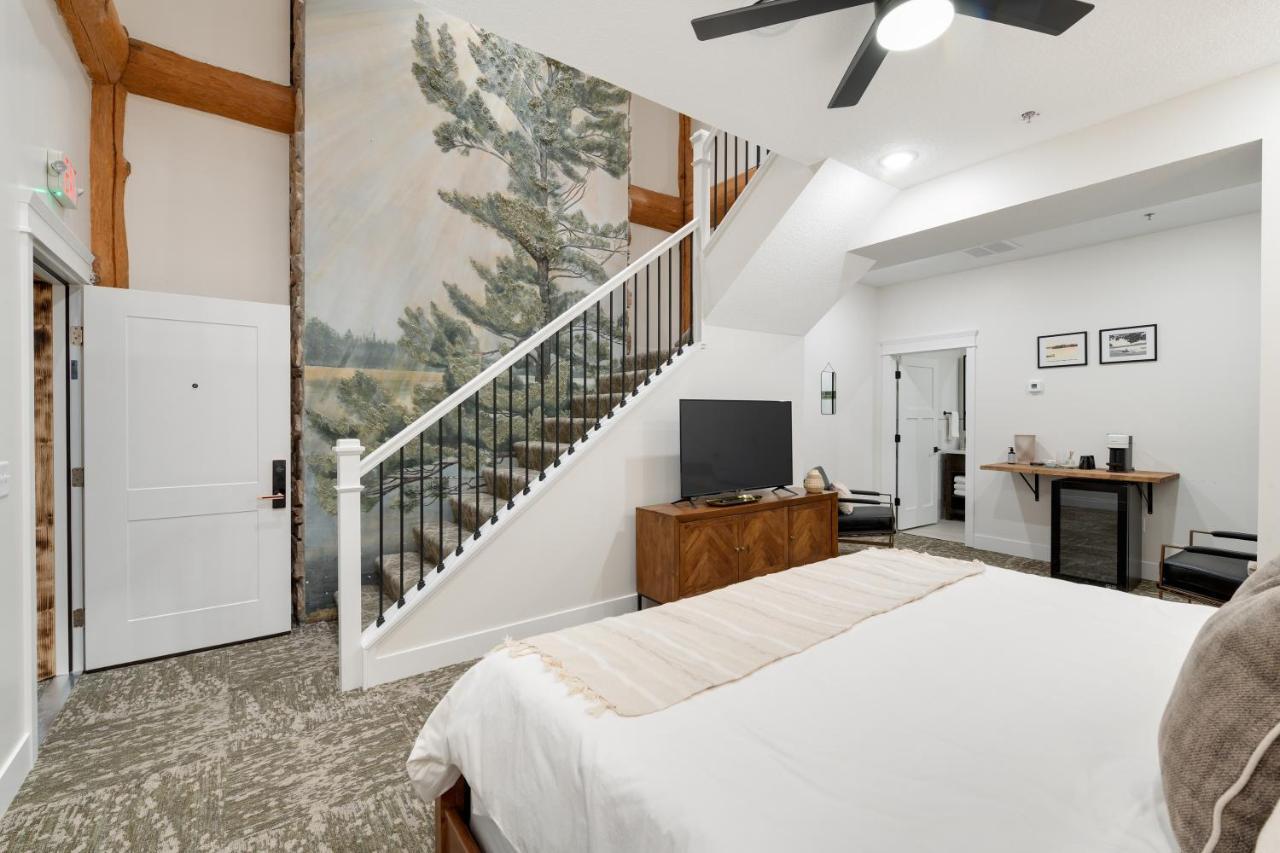 Balsam Lake Lodge Ngoại thất bức ảnh